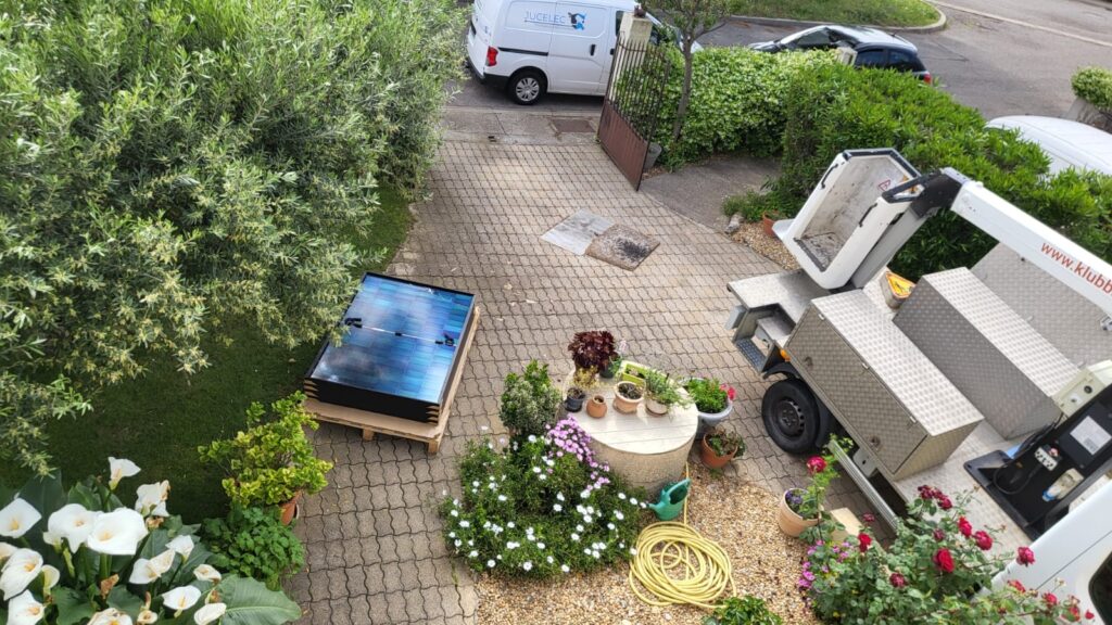 0f1de383-00ea-4c0a-a33e-e1b5f2f0b2bd