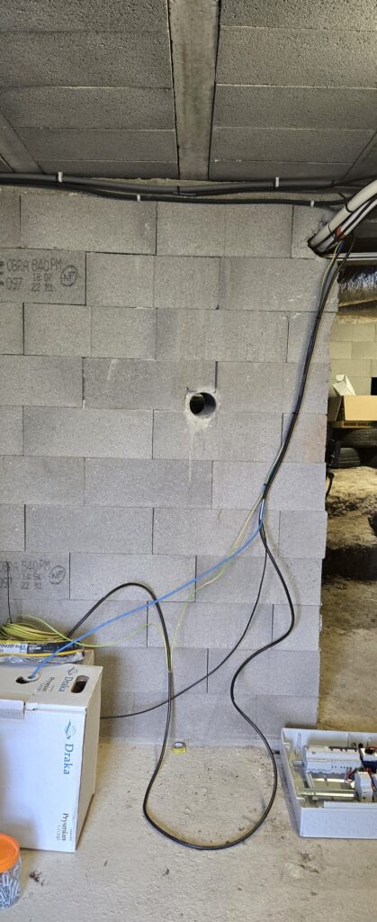 d37ce2c8-c287-4952-8df6-57e321267057